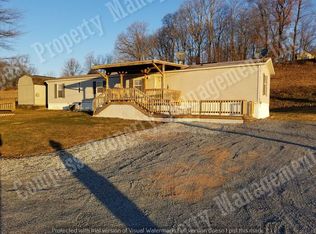 5843 Meadville Rd, Narvon, PA 17555