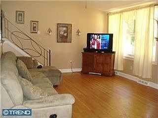 5th image of 2700 Dorp Ln