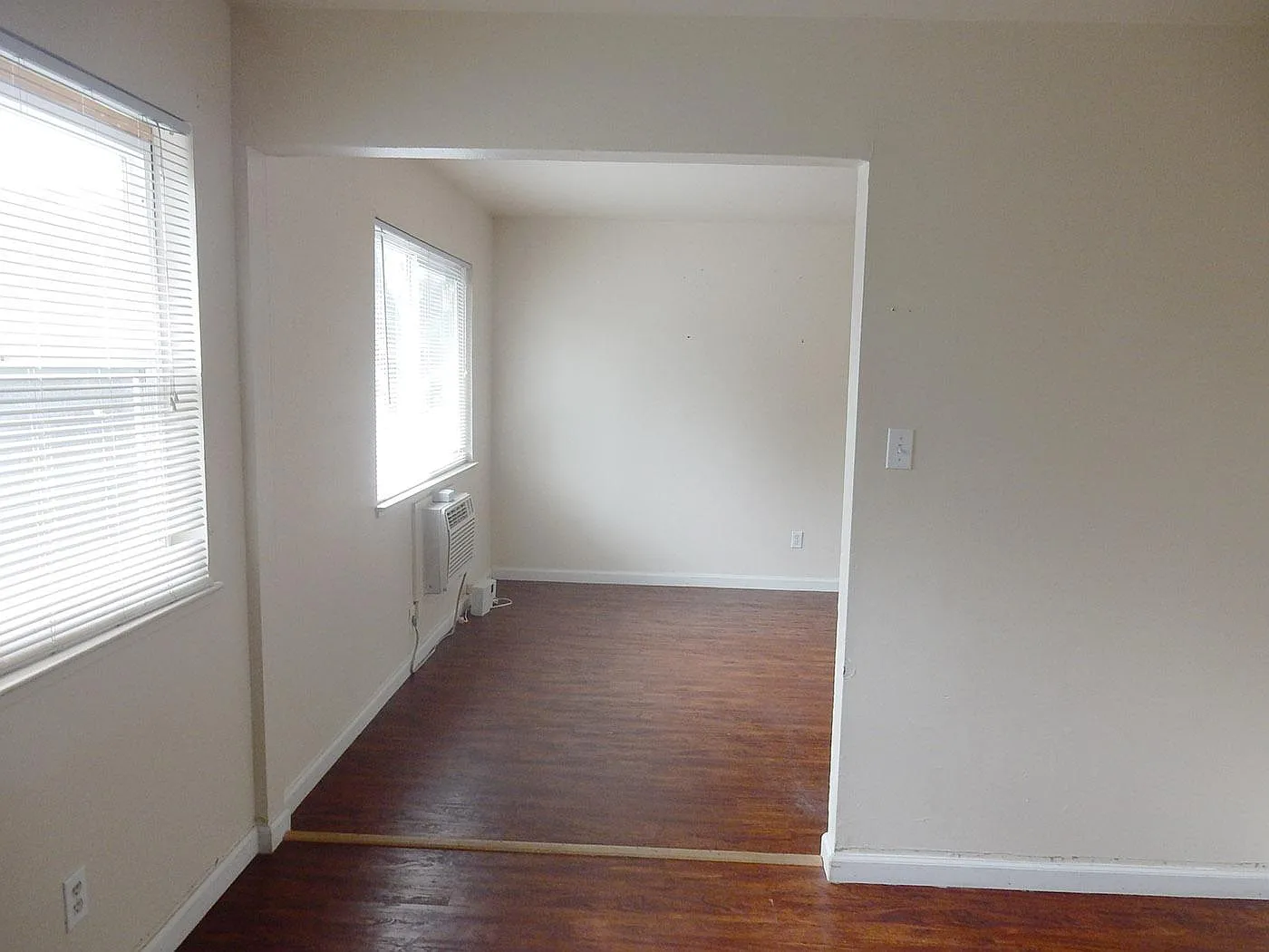 2 bed, 900 sqft, $1,595 — Photo 4