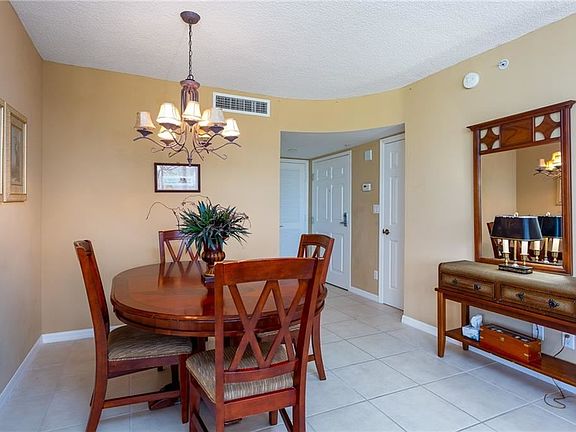 3rd image of 3554 Ocean Dr APT 202S