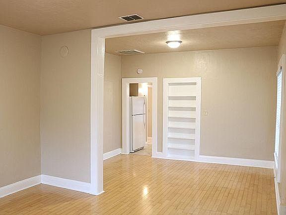 1st image of 1 E Winter Park St #2