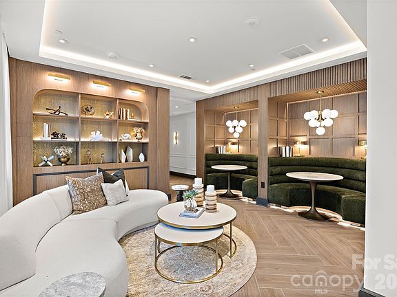 5th image of 409 Queens Rd #501