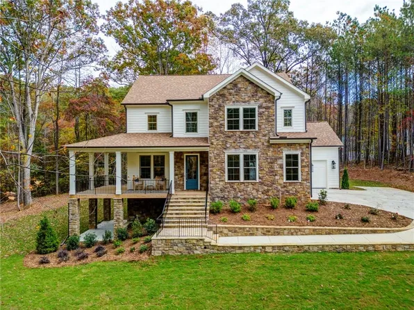 4255 N Arnold Mill Rd, Woodstock, GA 30188
