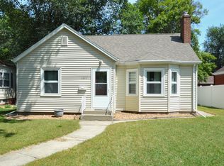 1517 S 2nd St, Aberdeen, SD 57401