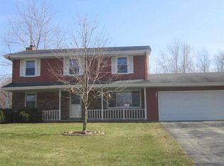 704 Blue Jay Ct, Valparaiso, IN 46383