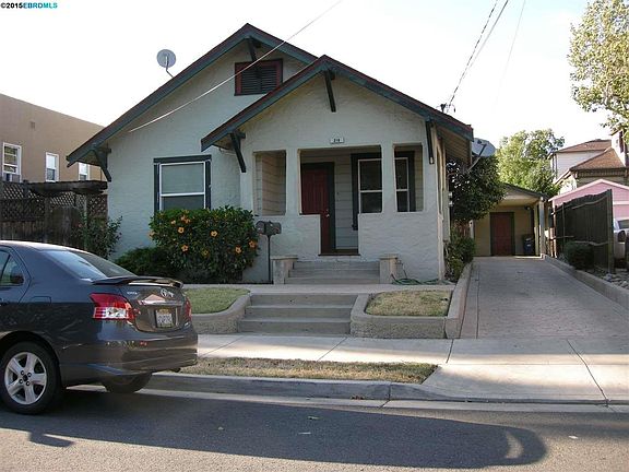 3rd image of 218 W 5th St