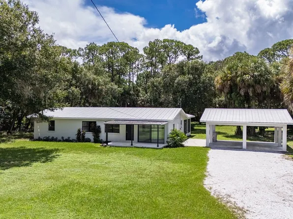 7025 45th St, Vero Beach, FL 32967