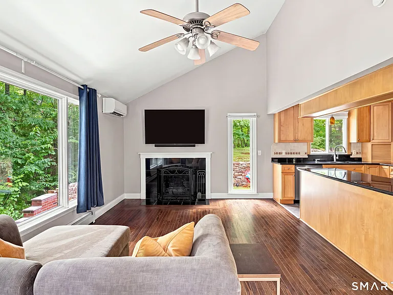 40 Rockledge Dr — Photo 17