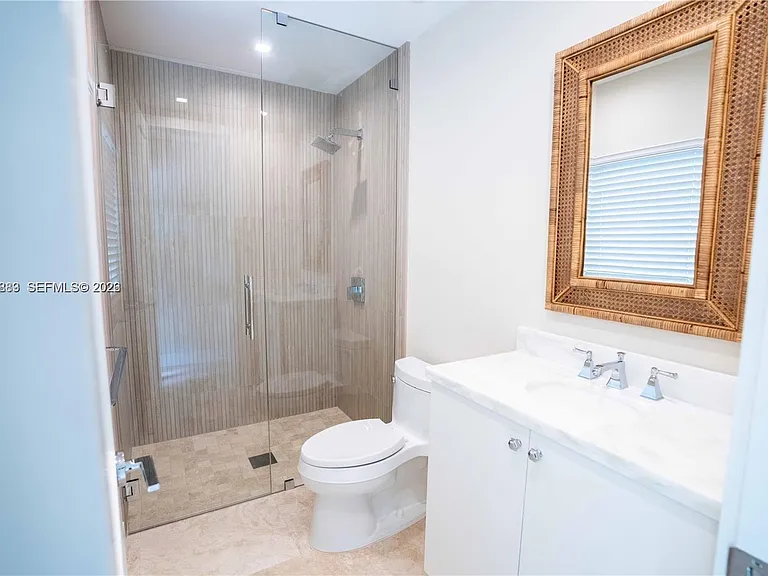 4150 Monserrate St — Photo 35