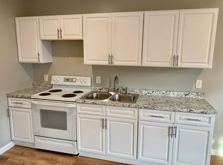 228 Weir St #1B, Taunton, MA 02780