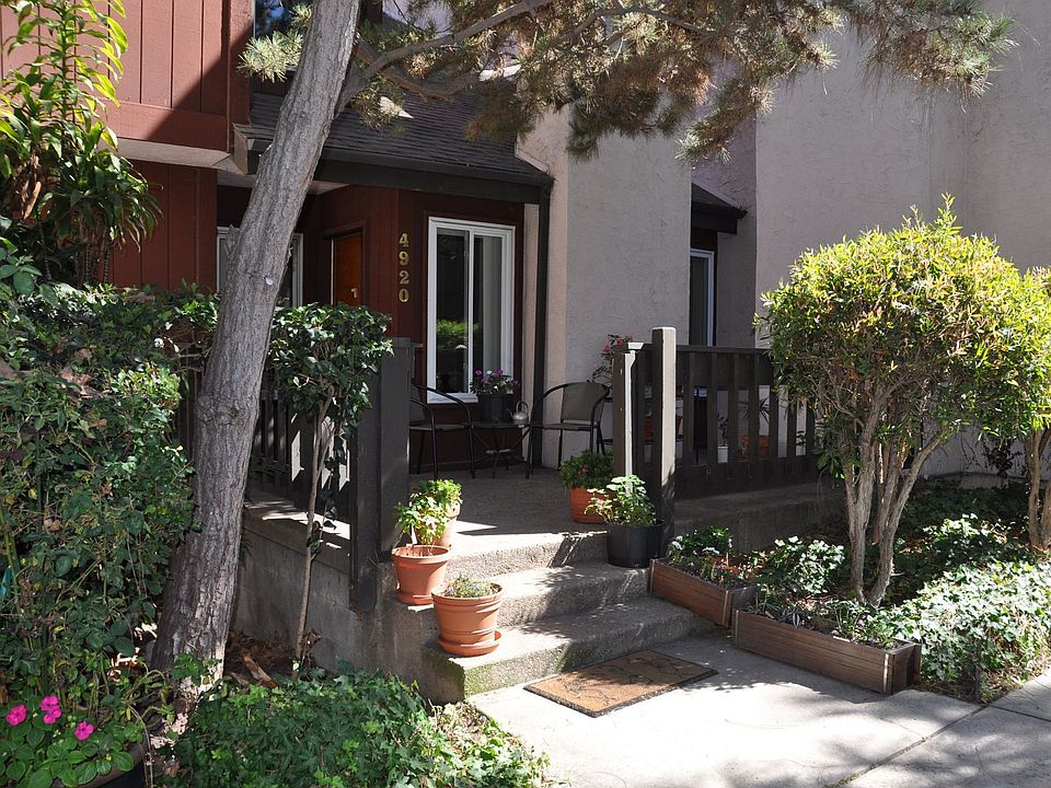 Quiet shaded front patio