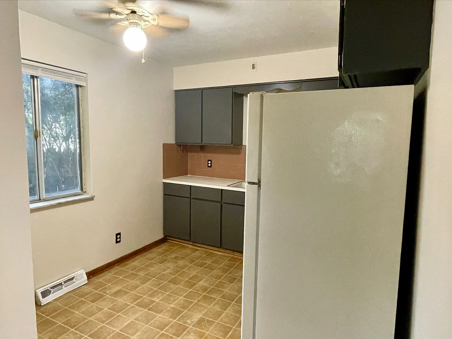 2 bed, 624 sqft, $795 — Photo 2