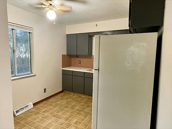 2nd image of 1414 Geneva Ave