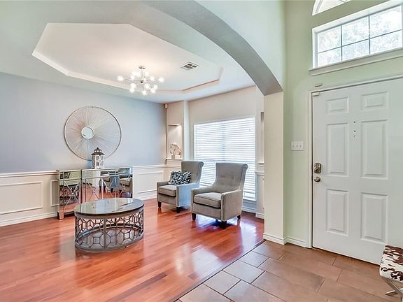 3rd image of 301 Laurel Springs Dr