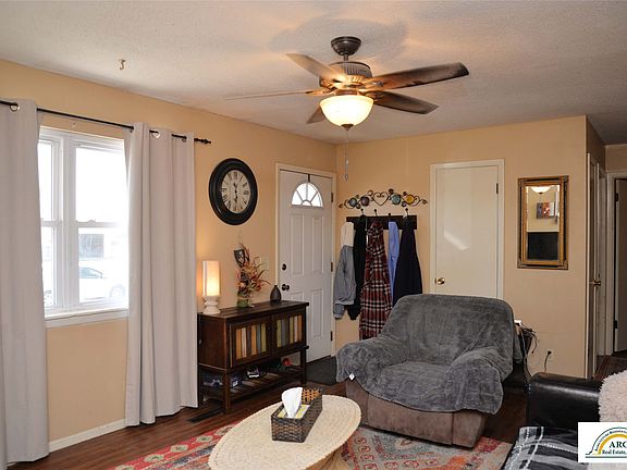 2nd image of 505 W Fair St