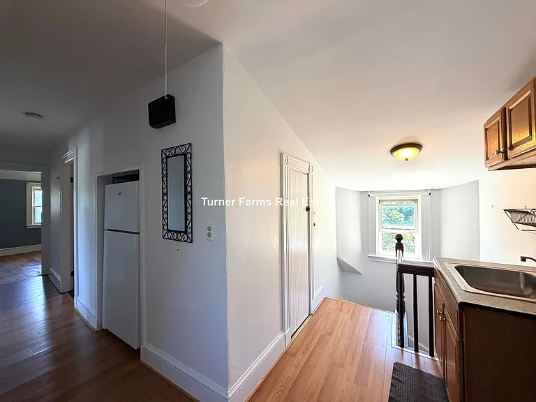 124 Forest St #3 — Photo 3