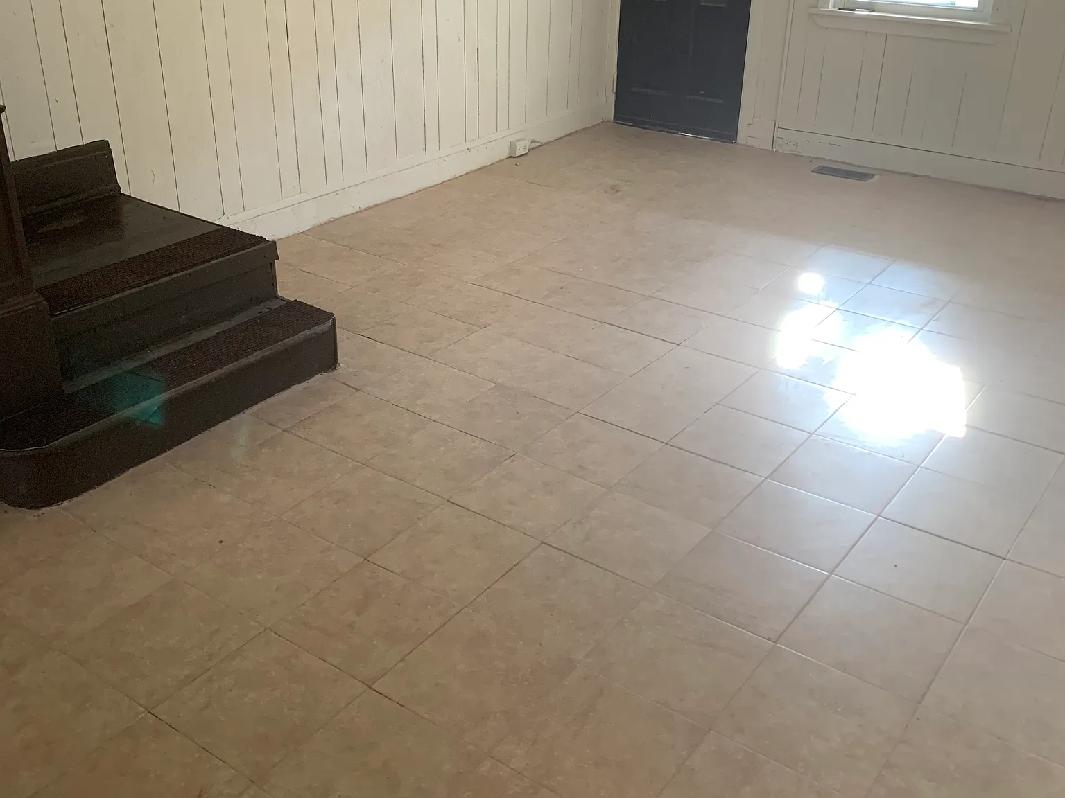4 bed, 1150 sqft, $1,800 — Photo 2