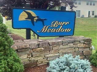 605 Spring Meadow Rd UNIT 605, South Windsor, CT 06074