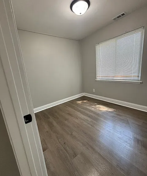 4364 Buchanan St — Photo 9
