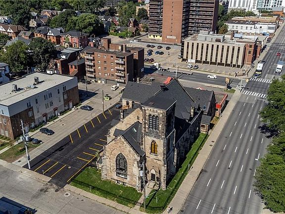 3rd image of 16 West Ave S