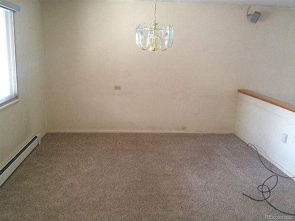 3rd image of 10989 Roseanna Dr
