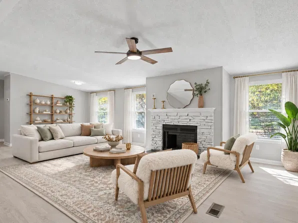 131 Blalock St, Holly Springs, NC 27540