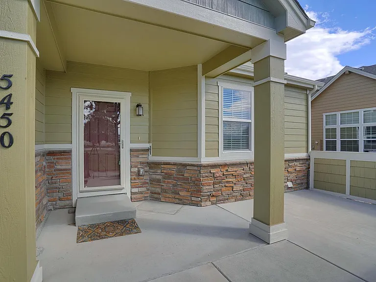 5450 Jordy Russ Grv — Photo 3