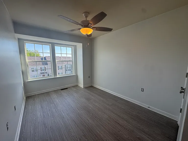 593 Thumper Dr — Photo 13