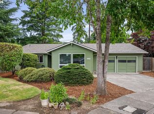 4249 NE Meadow Ln, Hillsboro, OR 97124