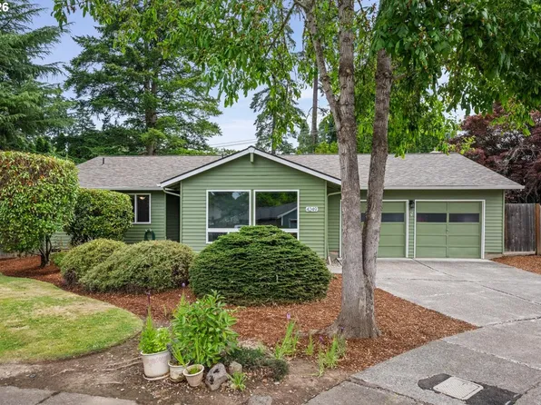 4249 NE Meadow Ln, Hillsboro, OR 97124