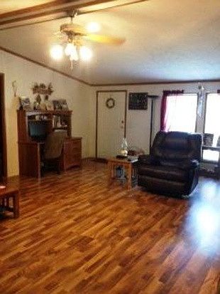 5th image of 255 Lee St