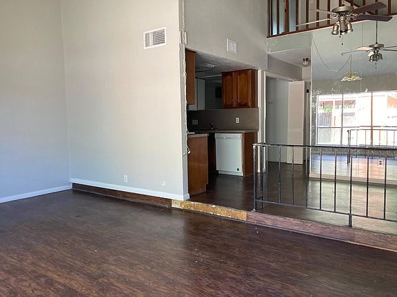 2nd image of 3713 Thornberry Ct #3713