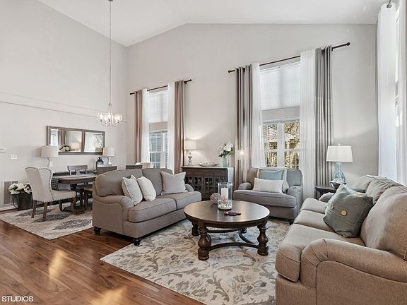 4th image of 1464 Woodbury Cir