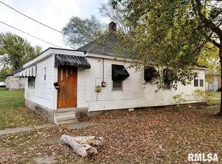 603 Howard St, Centralia, IL 62801