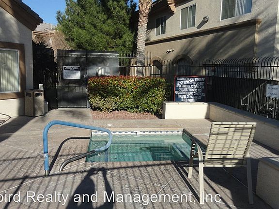 5th image of 3400 Cabana Dr Unit 2075