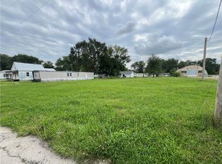 508 E Macon St, Clinton, IL 61727