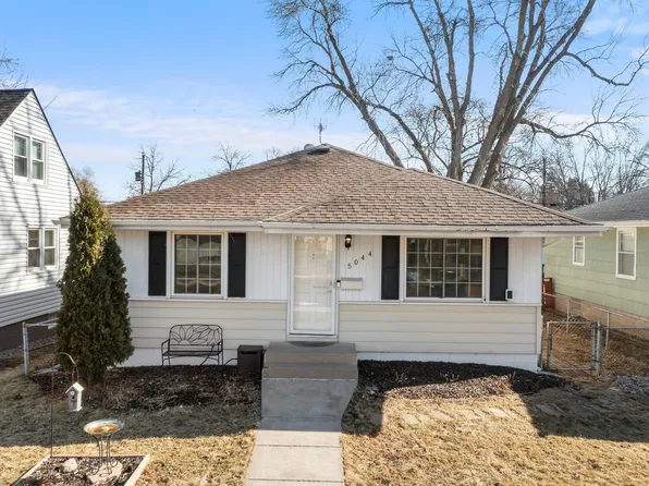 5044 Upton Ave N, Minneapolis, MN 55430