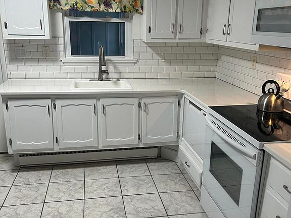 2nd image of 66 Dorchester Drive #B