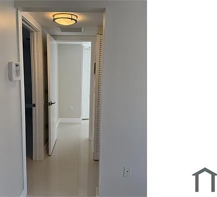 1059 SW 3rd St #7 — Photo 25