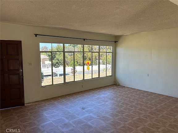 3rd image of 453 N Westwind Dr