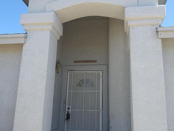 3rd image of 11665 Patrick James Ct