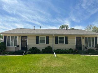 3031 Elaine Dr NW, Cedar Rapids, IA 52405
