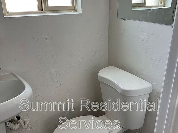 4th image of 2309 S 4th Ave #1