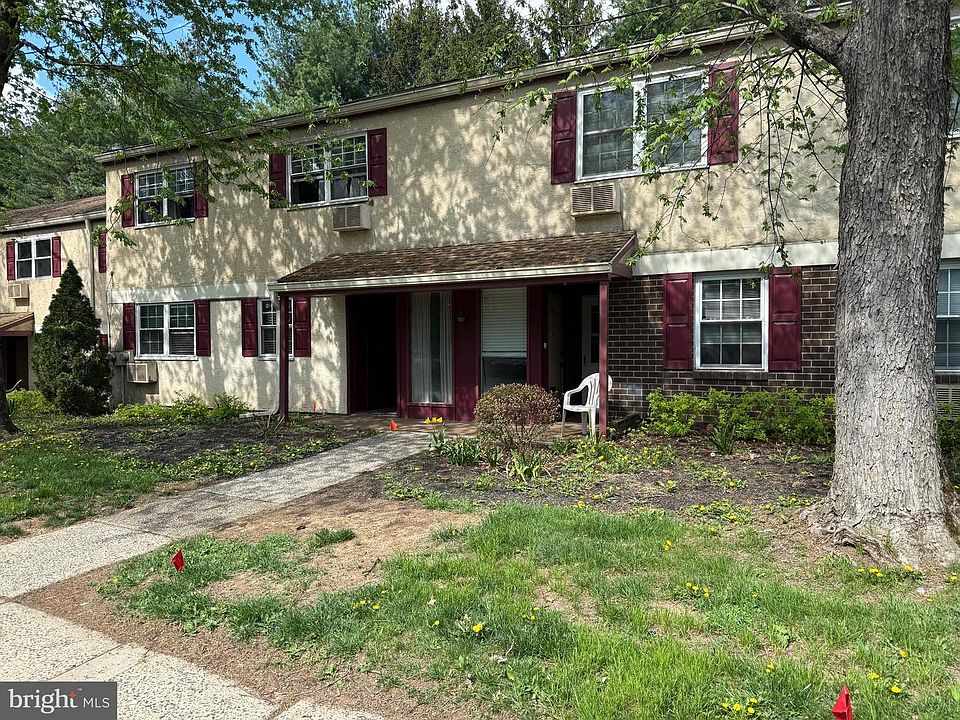 1st image of 178 Elephant Rd APT B-11