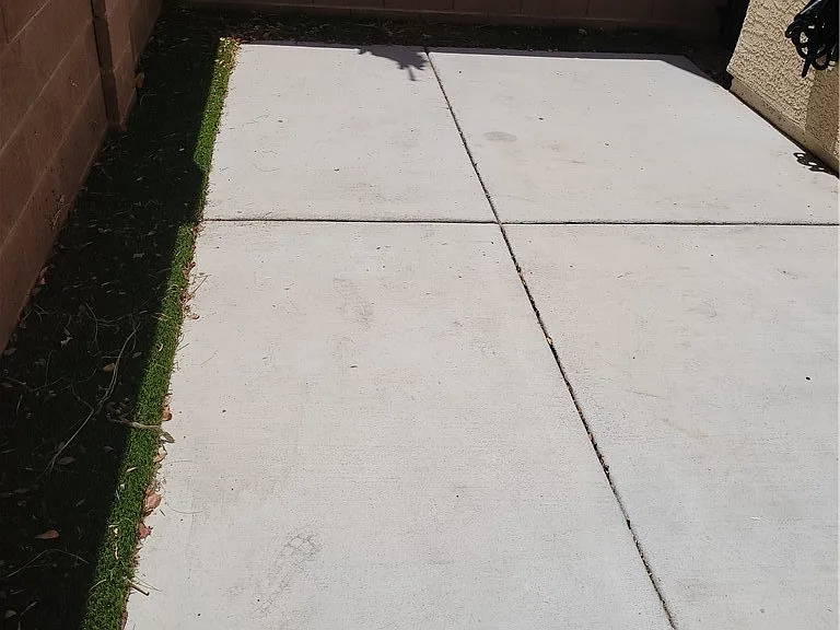 9275 Hollander Ave — Photo 31