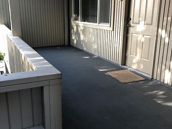 2nd image of 2509 N Stevens St