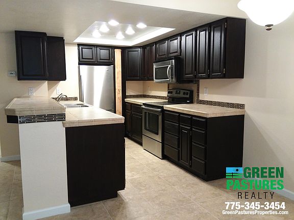 2nd image of 500 Nichols Blvd