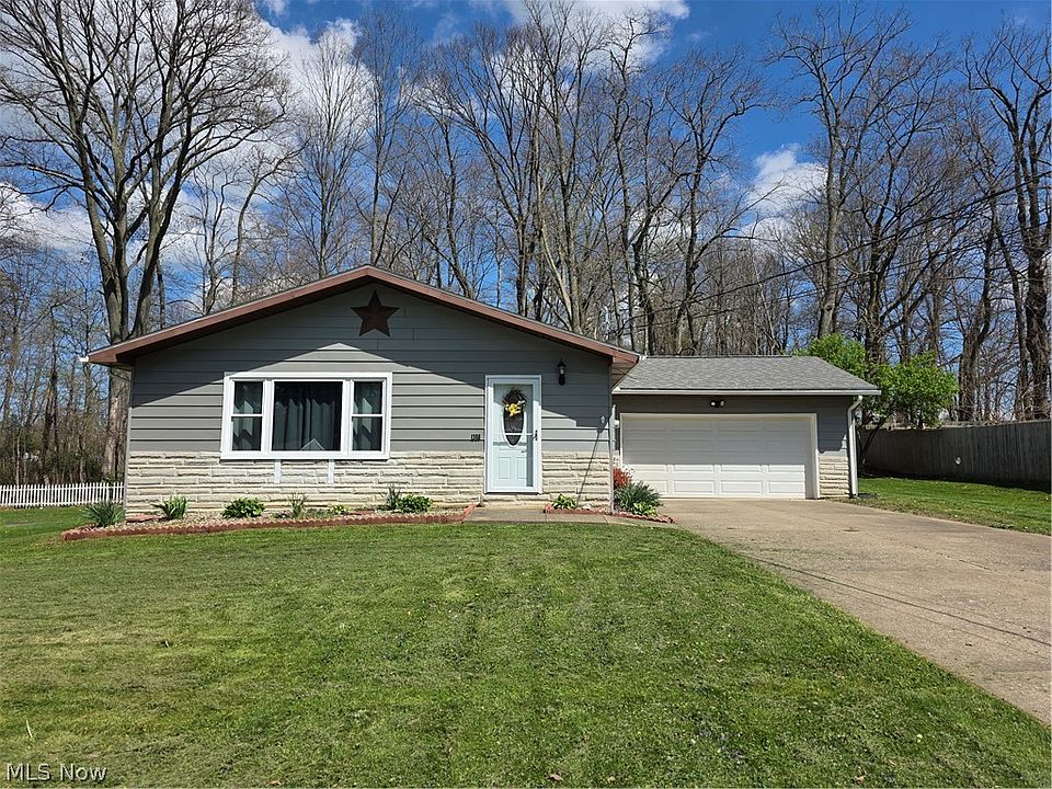 1st image of 1358 Andrew Ave