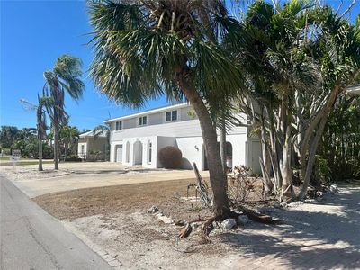 304 67th St #A, Holmes Beach, FL, 34217