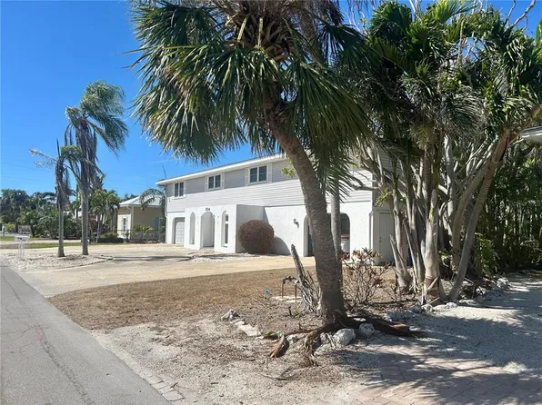 304 67th St #A, Holmes Beach, FL 34217